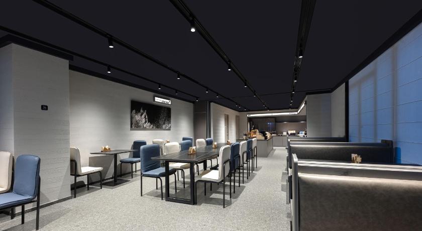 Atour Light Hotel Hangzhou Wulin Square Zhaohui Cultural Park - image 7