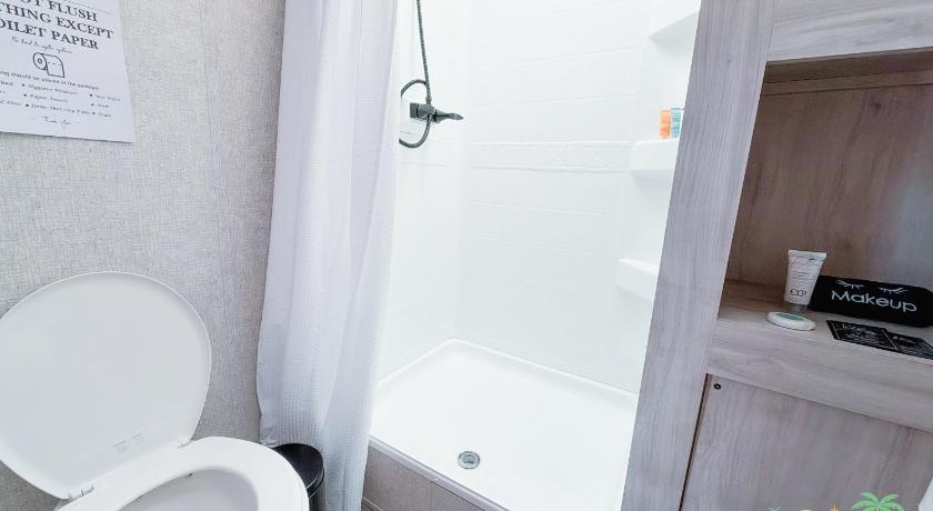 타르폰 스프링 (FL) Grace Haven RV Retreat Near Beach with Private Patio 4성급 숙소 로비