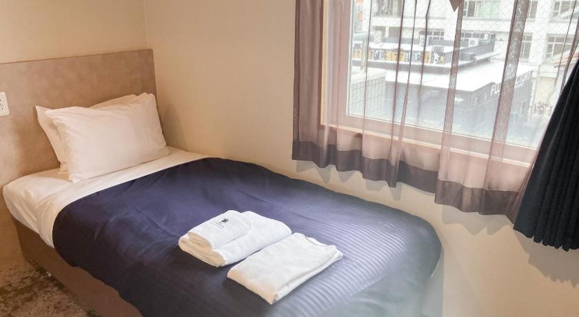 HOTEL LiVEMAX  BUDGET NAHA MATSUYAMA - image 21