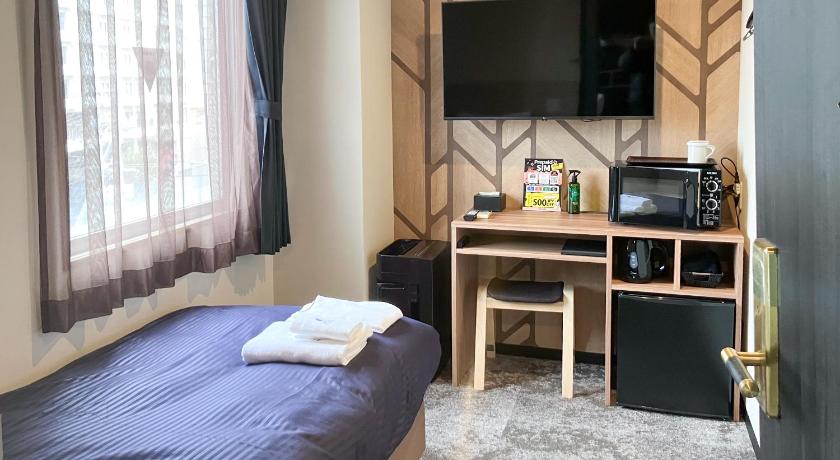 HOTEL LiVEMAX  BUDGET NAHA MATSUYAMA - image 22