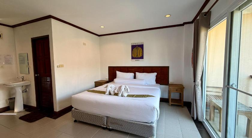 Image of King Room with Pool View 5