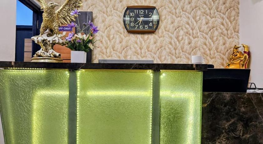 Hotel ILive Inn - image 4