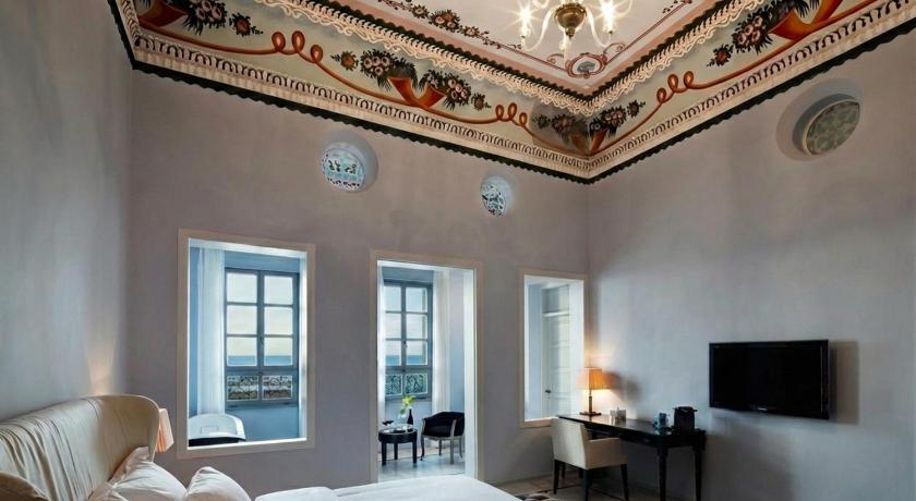 Image of Royal Suite 0