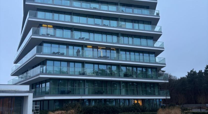 Wave SeaView Apartment Resort & Spa A652