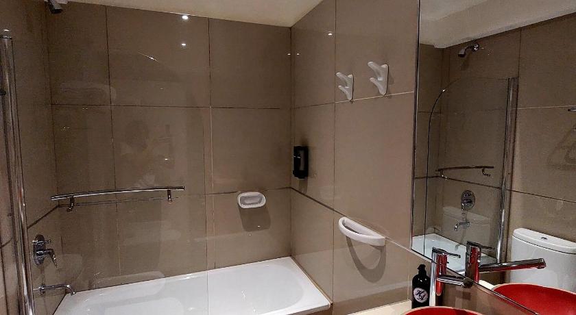 Image of Triple Room 7