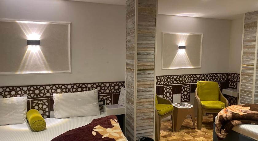 Shaheen hotel