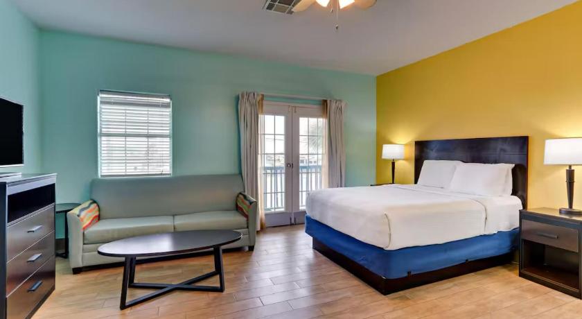 Image of King Queen Suite Non-Smoking 0