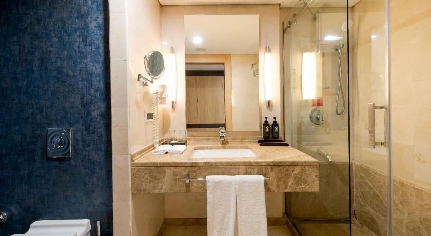 Image of Superior Twin Room 4