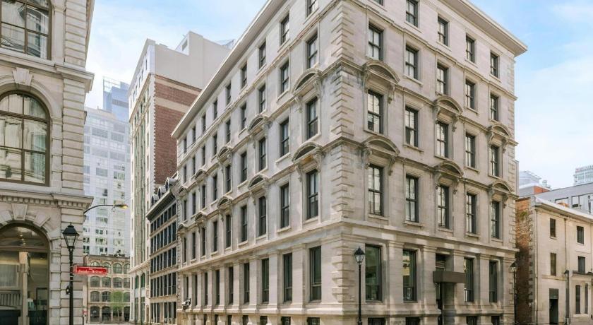 The Alexander Hotel - Old Montreal