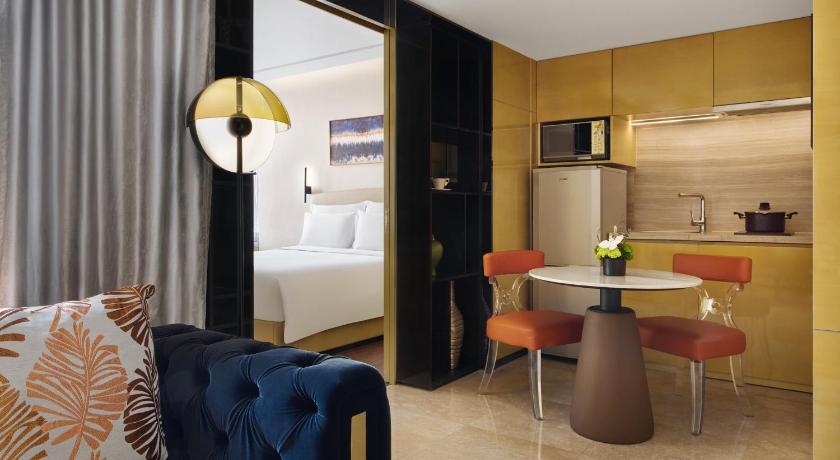 Image of Suite 1
