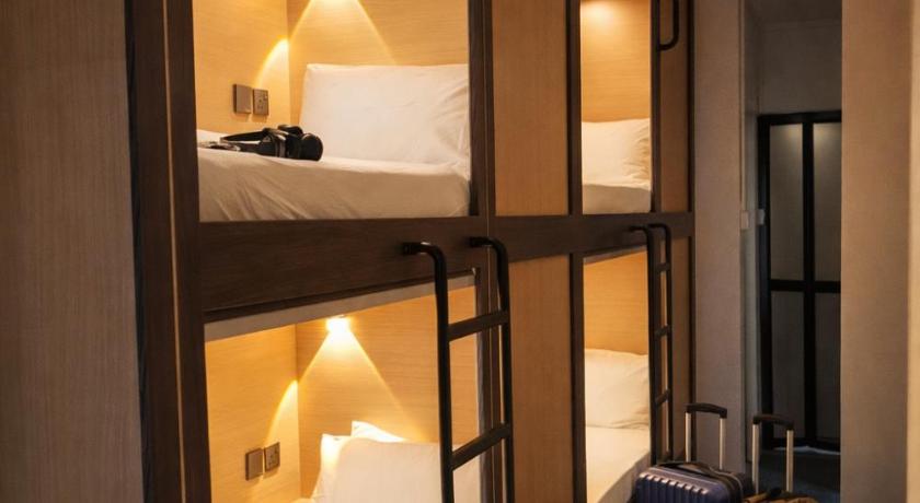 Image of Single Pod (Mixed) in Shared Room 1