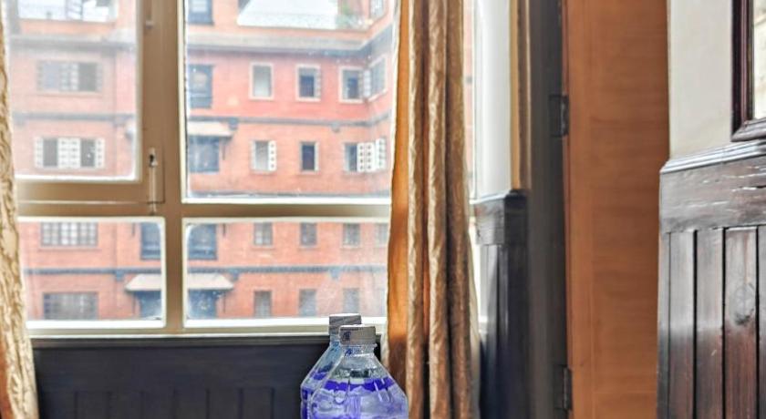 Nextdoor Thamel — Kathmandu (4)