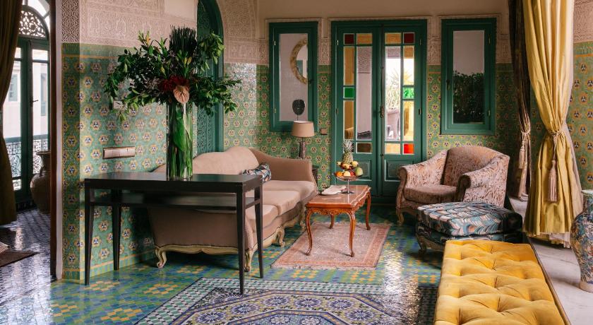 Image of Royal Suite 12