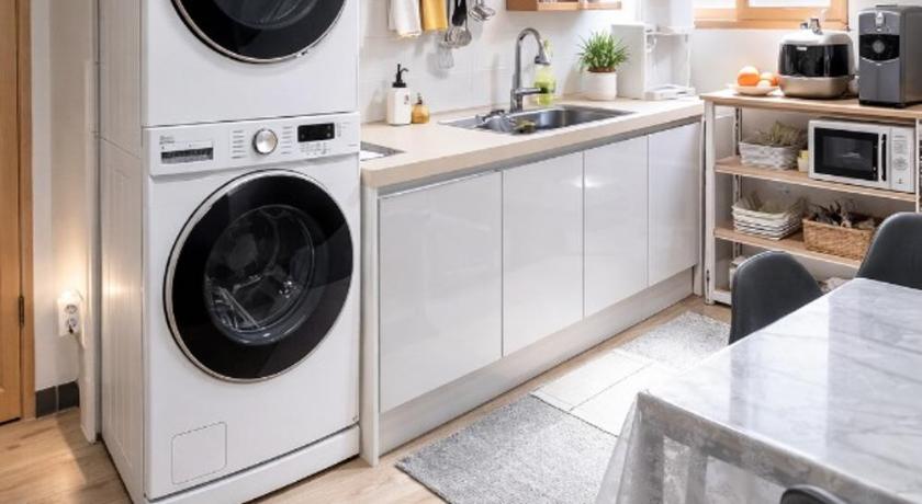 Yeoju Sensation Stay Two-room washing machine, coffee machine, ice water purifier, massage chair loc