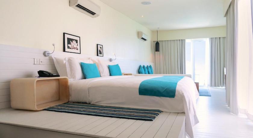 Image of Overwater Villa Sea View 10