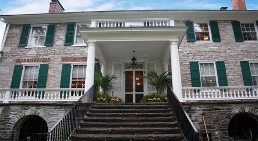 메카닉스버그 (PA) STOCKS MANOR BED AND BREAKFAST 3성급 숙소 수영장