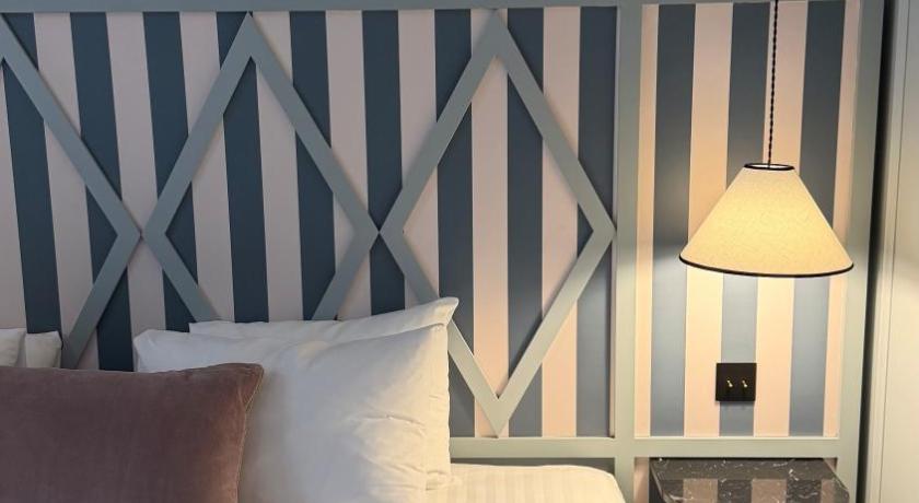 Image of Standard Twin Room 3