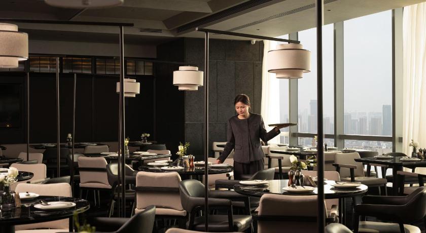 Atour S Hotel Wuhan Jianghan Road Pedestrian Street High Rise River View - image 19