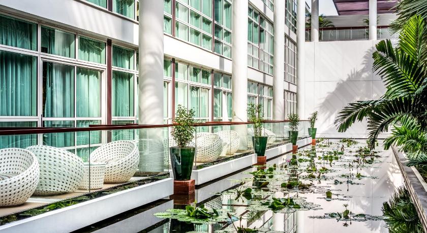 バンコク Pullman Bangkok King Power Hotel 5つ星 ホテル 施設