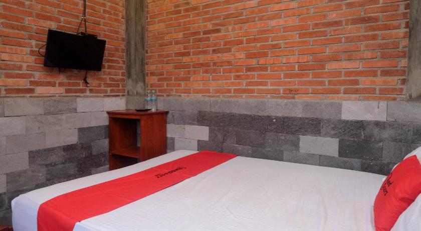 Image of RedDoorz Room 11