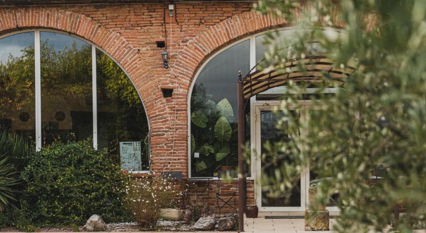 L'ALCOVE HOTEL RESTAURANT