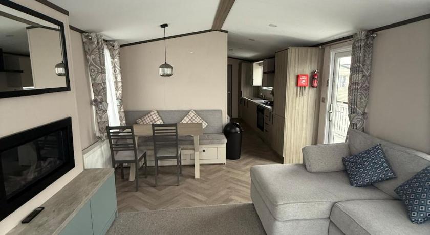 Beautiful guest home for up to 6 people