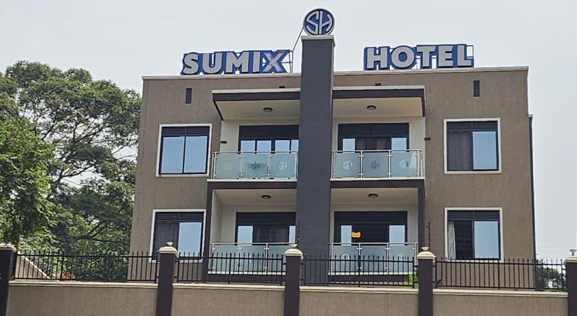sumix hotel bwebajja