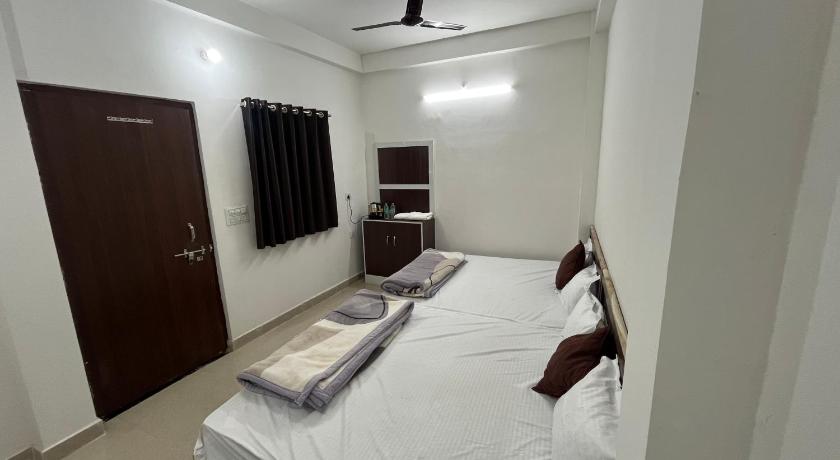 Hotel Dayalu Palace - image 15