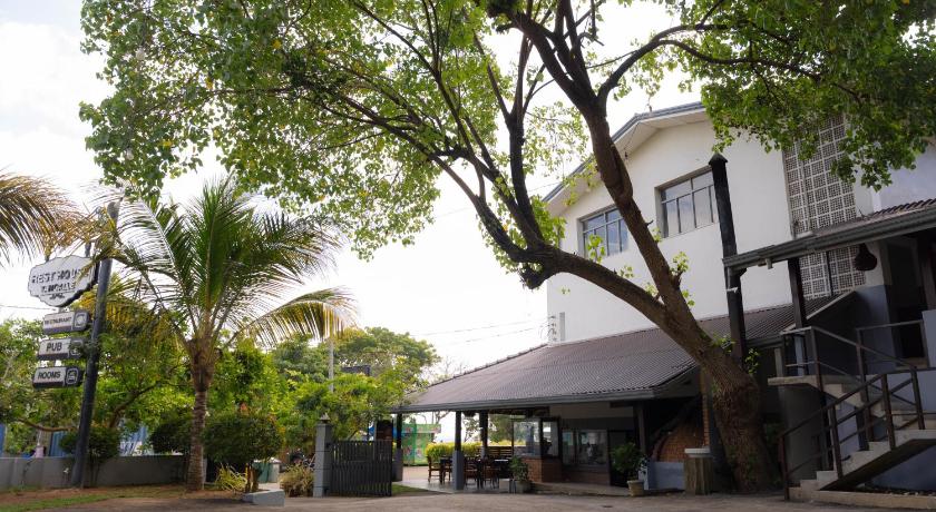 Tangalle Rest House - image 18
