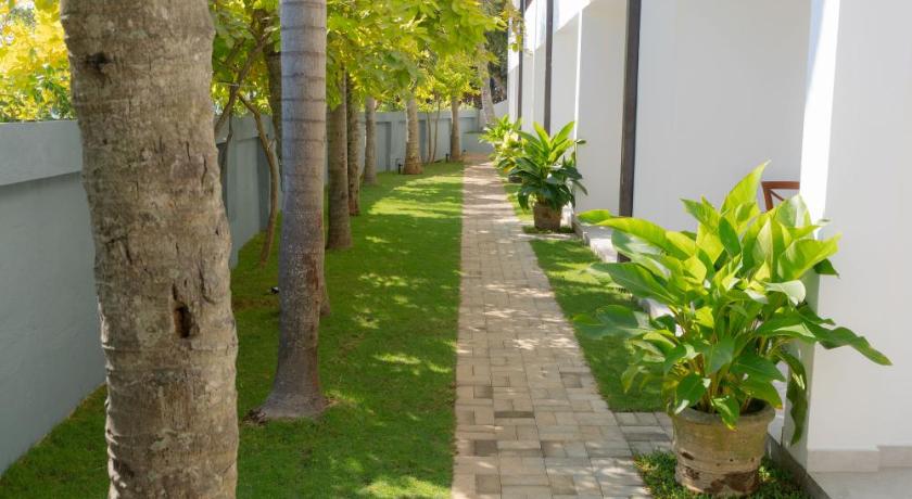 Tangalle Rest House - image 28