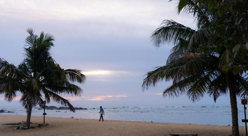 Tangalle Rest House - image 30