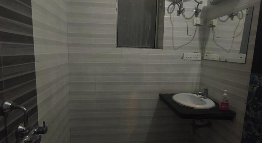 Hotel Aashray - image 31