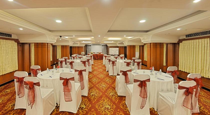 Hotel Gokulam Park – Chennai, IL