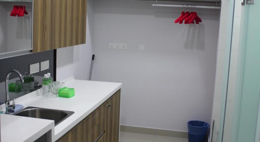 Image of Superior Twin Studio 16