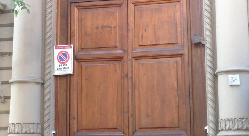 로마 바티칸 가든 룸스 (Vatican Garden Rooms) 4성급 호텔 외관