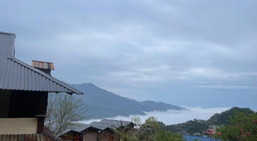 Charming Home Ta Xua