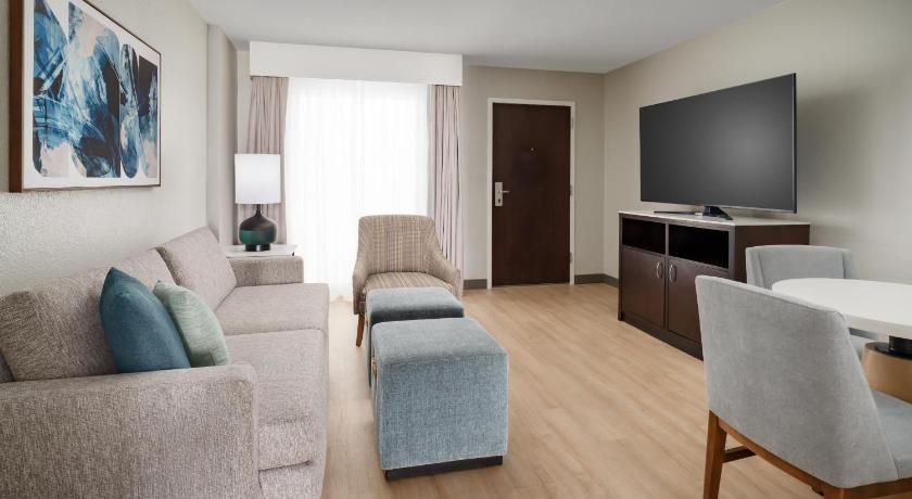Image of King Suite with Balcony 3