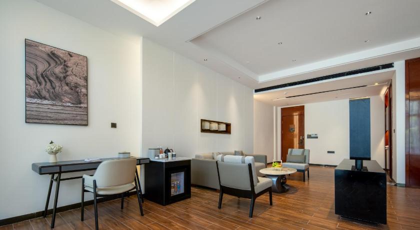 Imagen de Jimu Suite with Courtyard 4