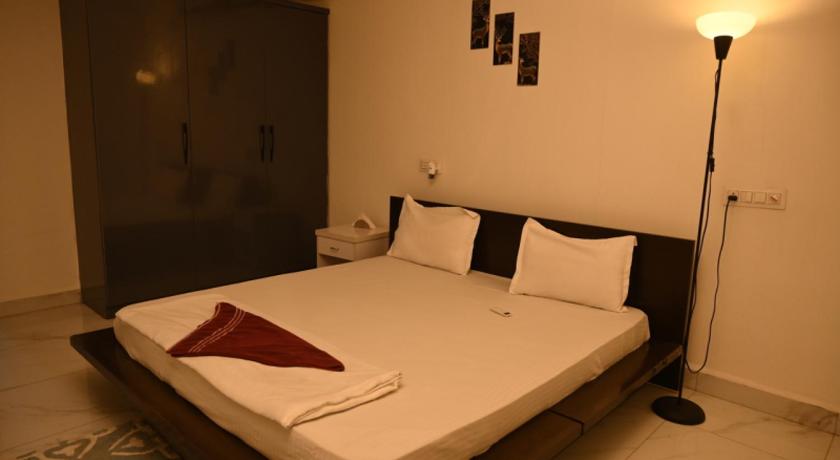 Urban Nest Luxury Suites - image 11