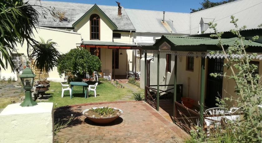 House On Plein photo