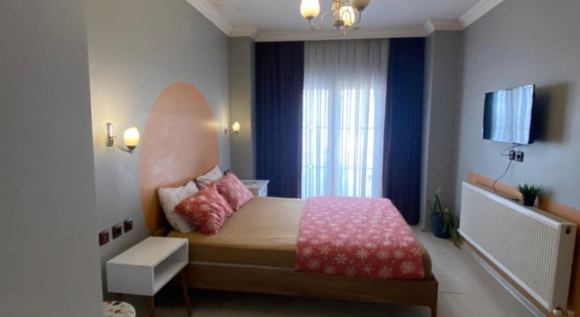 Omar Suite 360 - image 13