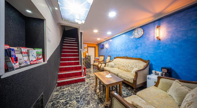 LAOS OTEL - image 2