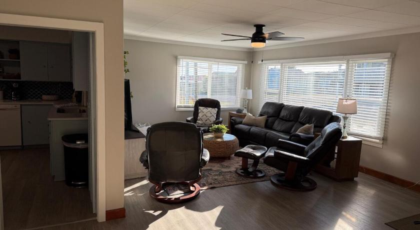 Moclips Salty Dog Beach House close to beach 4-Star Accommodation room