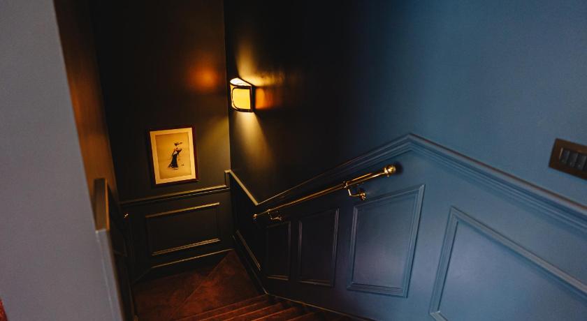 Image of Superior Suite 14