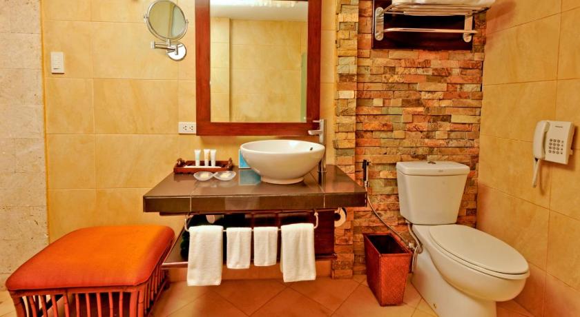Image of Sunrise Corner Junior Suite 10