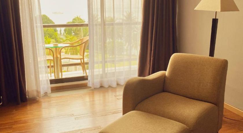 Image of Executive Suite 10