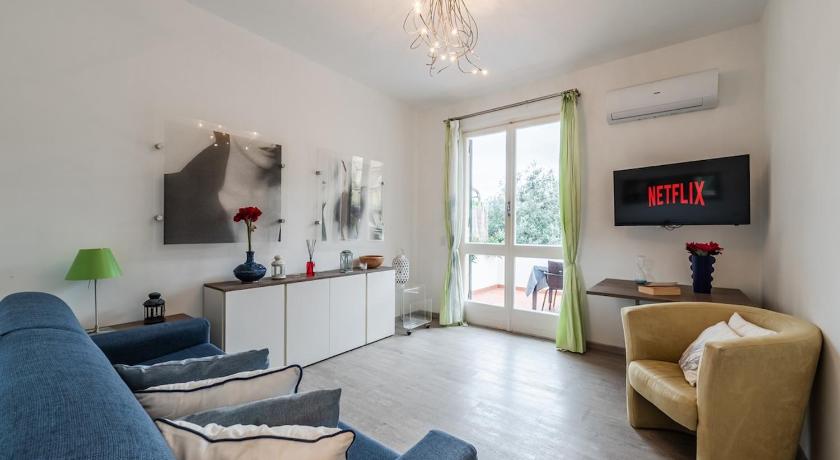 Rapallo Center Near the Sea With Terrace Free Parking AC WiFi