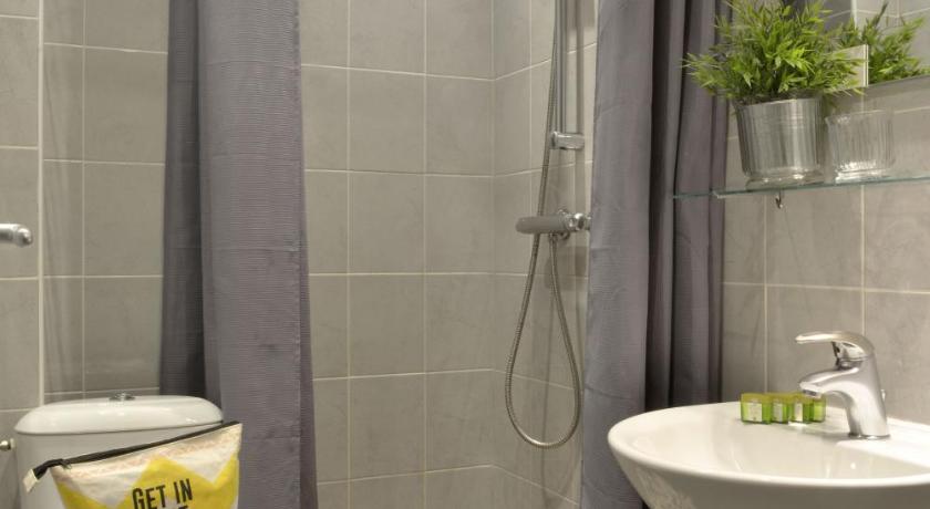 Logis Hotel Le Prieure