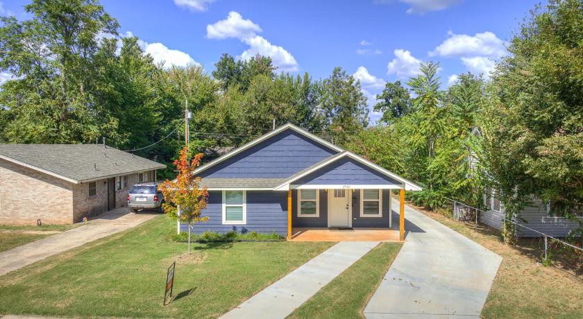 오클라호마 시티 (OK) Capitol View Cottage Close to OU Health & Downtown 4성급 숙소 객실