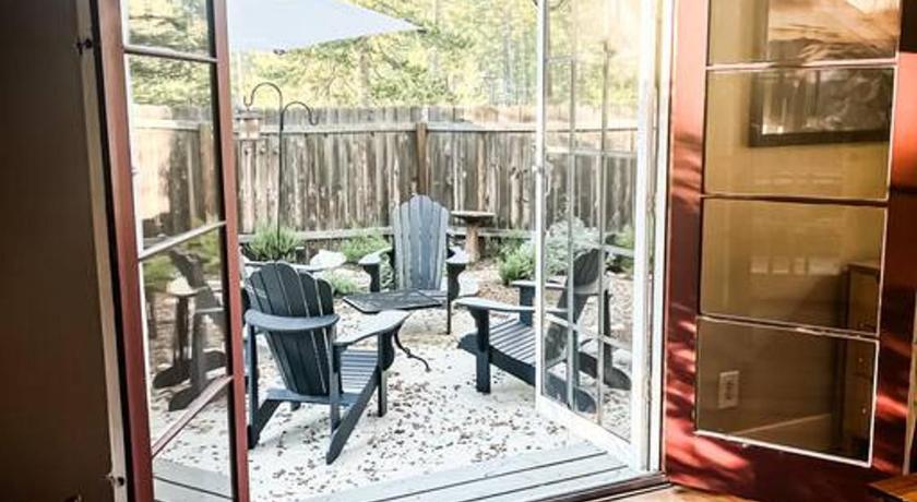 Idyllwild The Nest Serene Sanctuary w Hot Tub Fireplace Grill Hammock Outdoor Fire Feature Fully Fenced Yard A 4-Star Accommodation suite